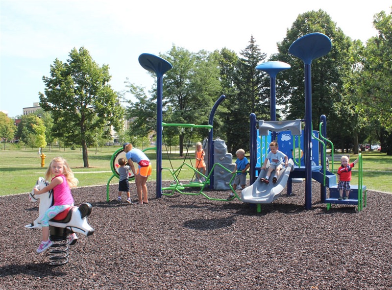 Find Your Wisconsin Commercial Playground Equipment Representative