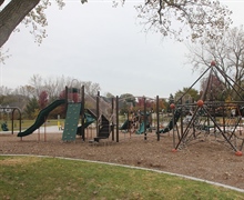 Robert Bernas Park