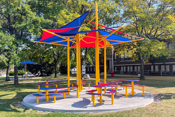 Outdoor Classrooms Play Systems