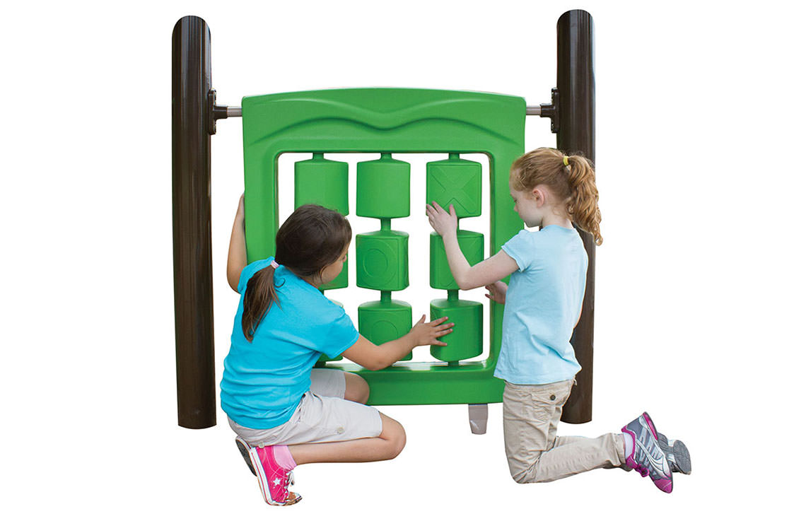 Freestanding Tic-Tac-Toe Panel with Posts 