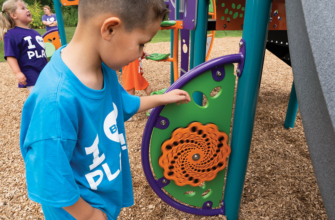 Crescent Spinner Panel