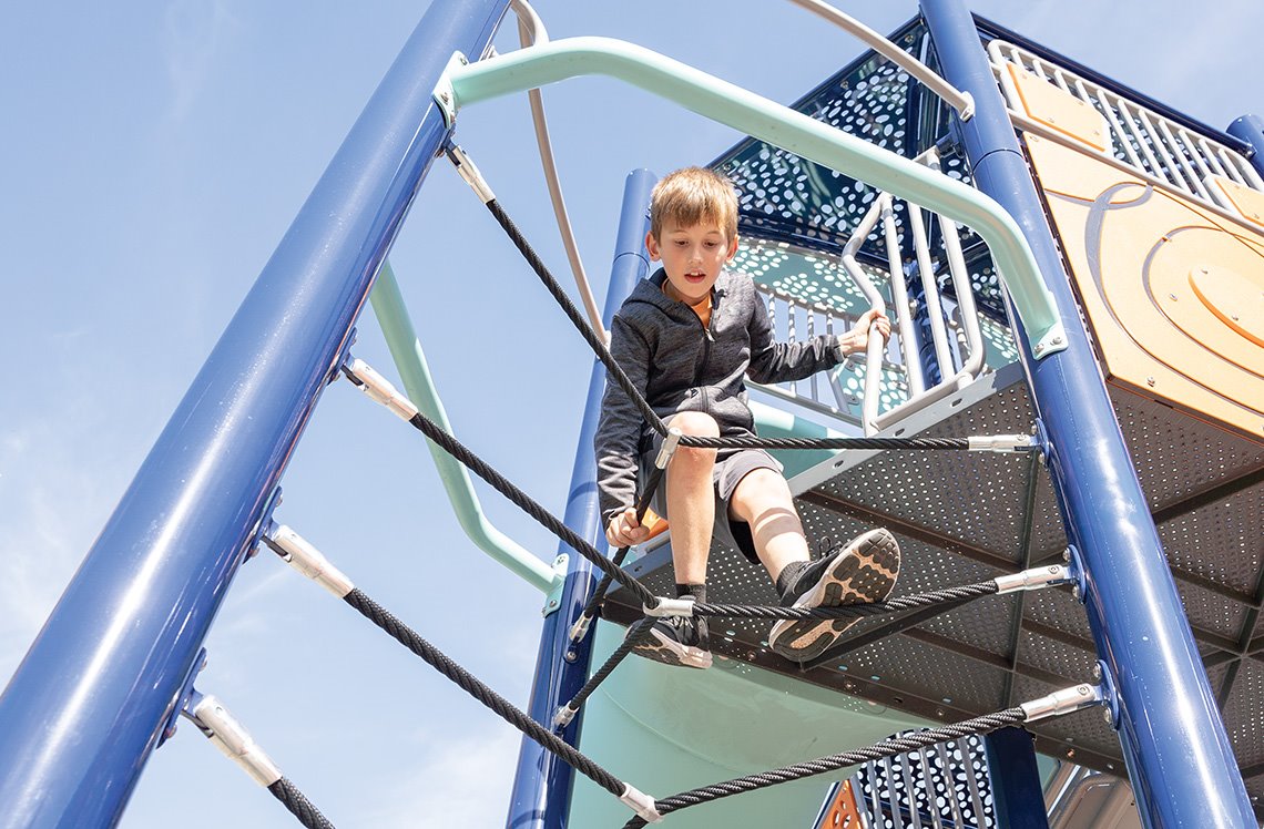 Rope Triangle Climber