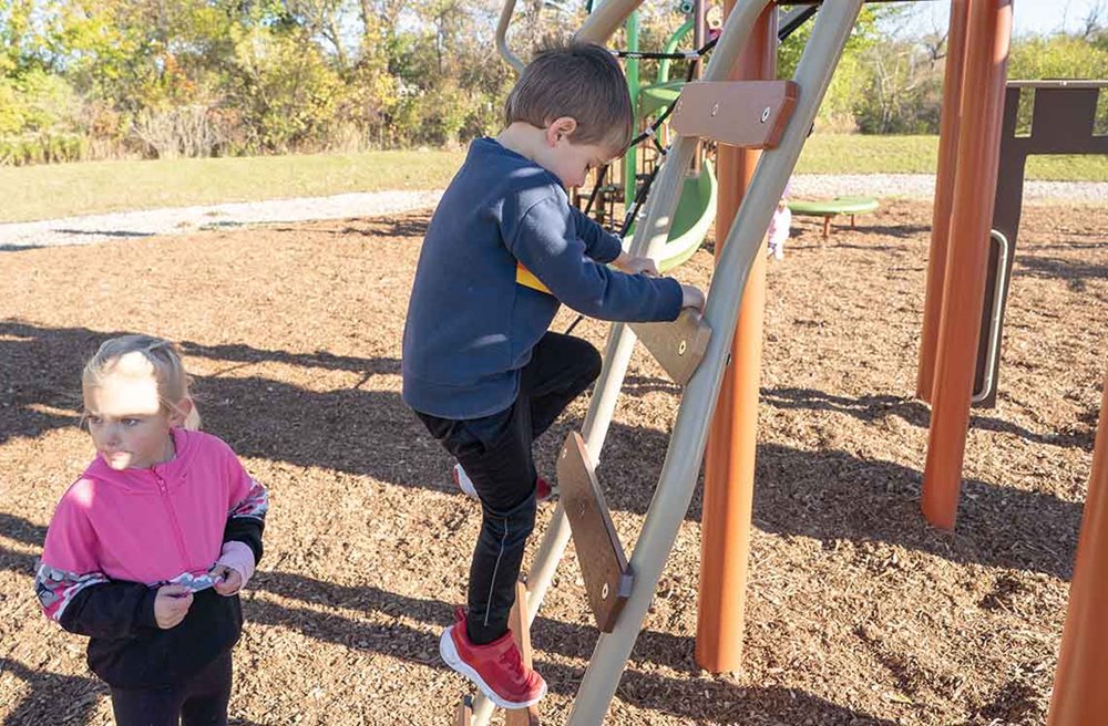 Clubhouse Climber Natural