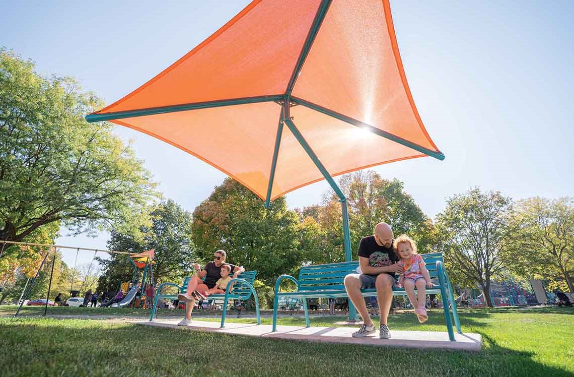 ShadePlay Max Cantilever Pyramid Shade 16' X 16'