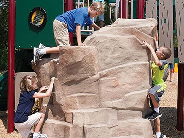 NaturePlay RockVenture Climber